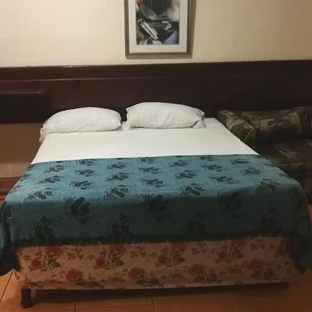 Carnetta'S House Hotel Maraval Exterior foto